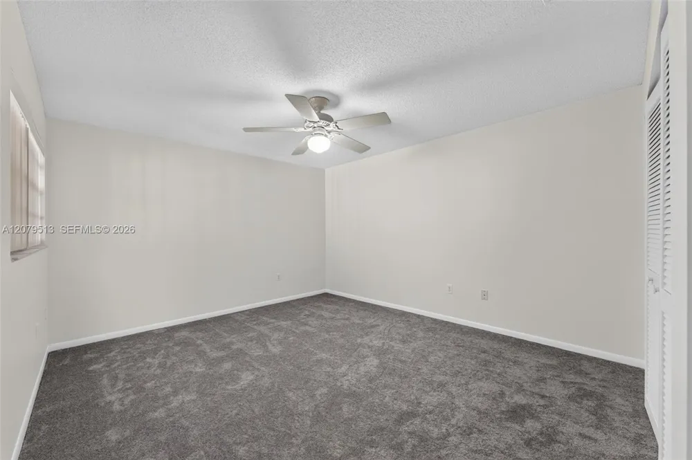 5736 SW 112th Ter Cooper City, FL 33330