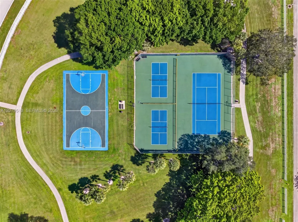 5736 SW 112th Ter Cooper City, FL 33330