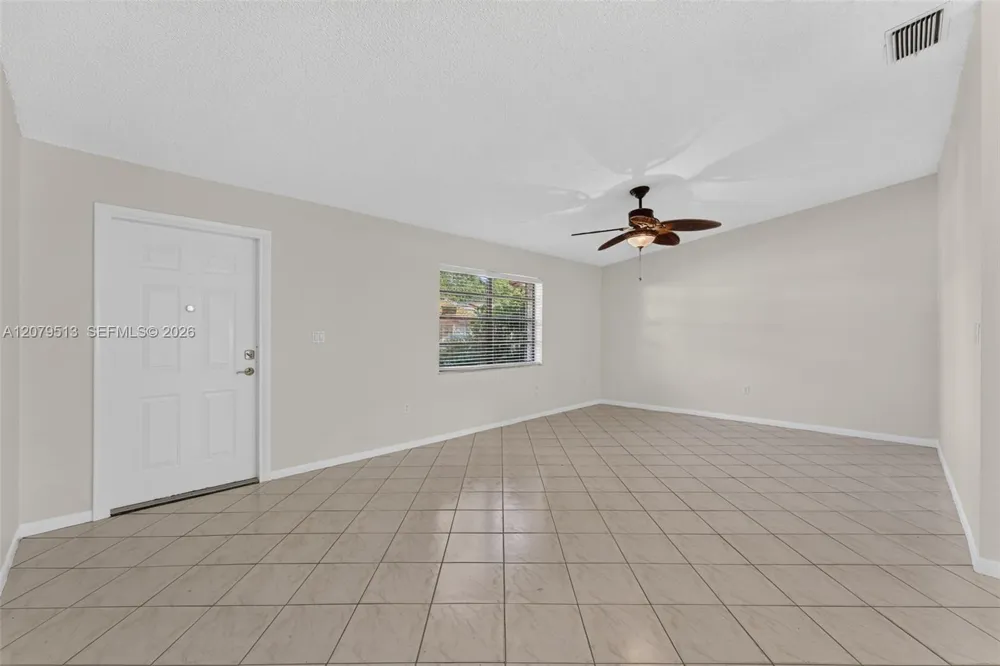 5736 SW 112th Ter Cooper City, FL 33330