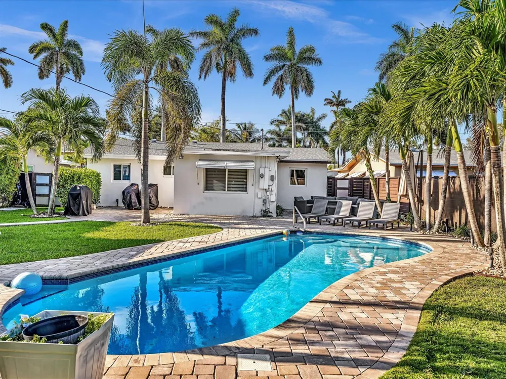 1515 ARTHUR STREET Hollywood, FL 33020