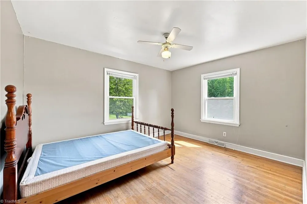 216 Underwood Road Elon, NC 27244