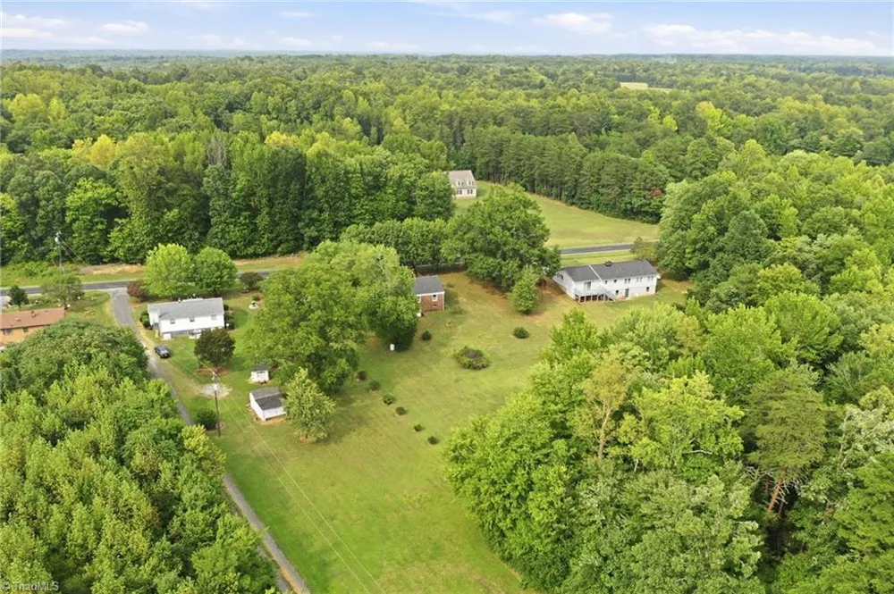 216 Underwood Road Elon, NC 27244