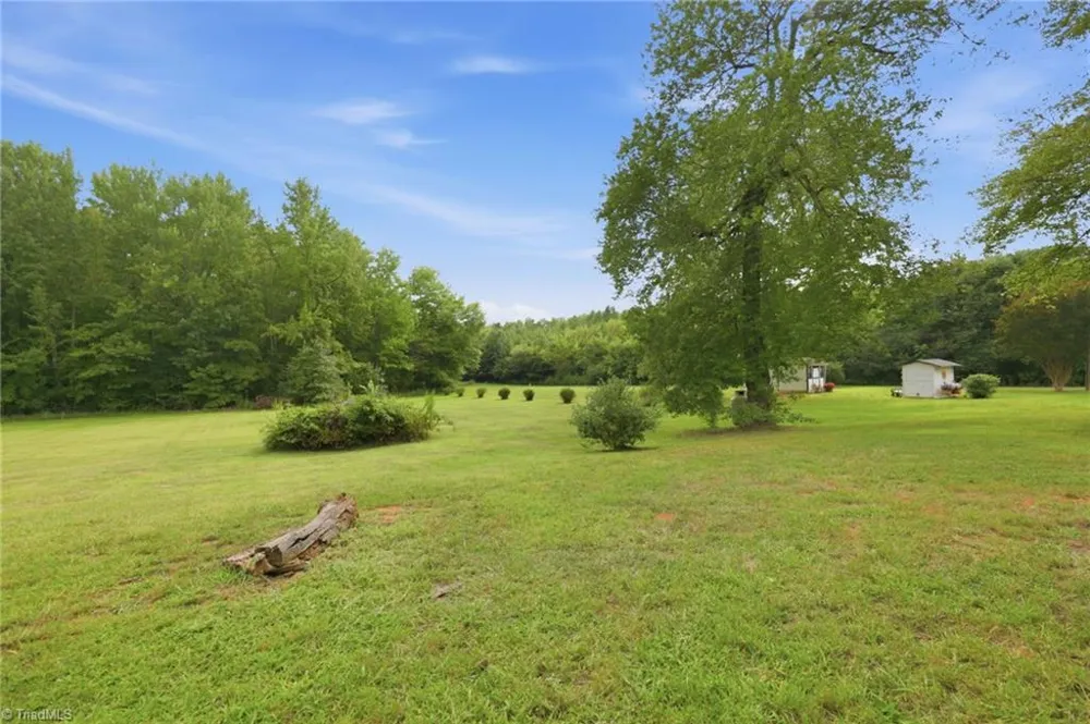 216 Underwood Road Elon, NC 27244