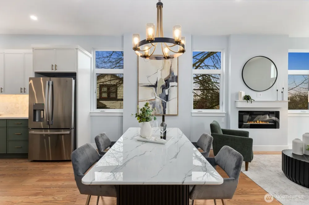 4559 34th Avenue S Seattle, WA 98118