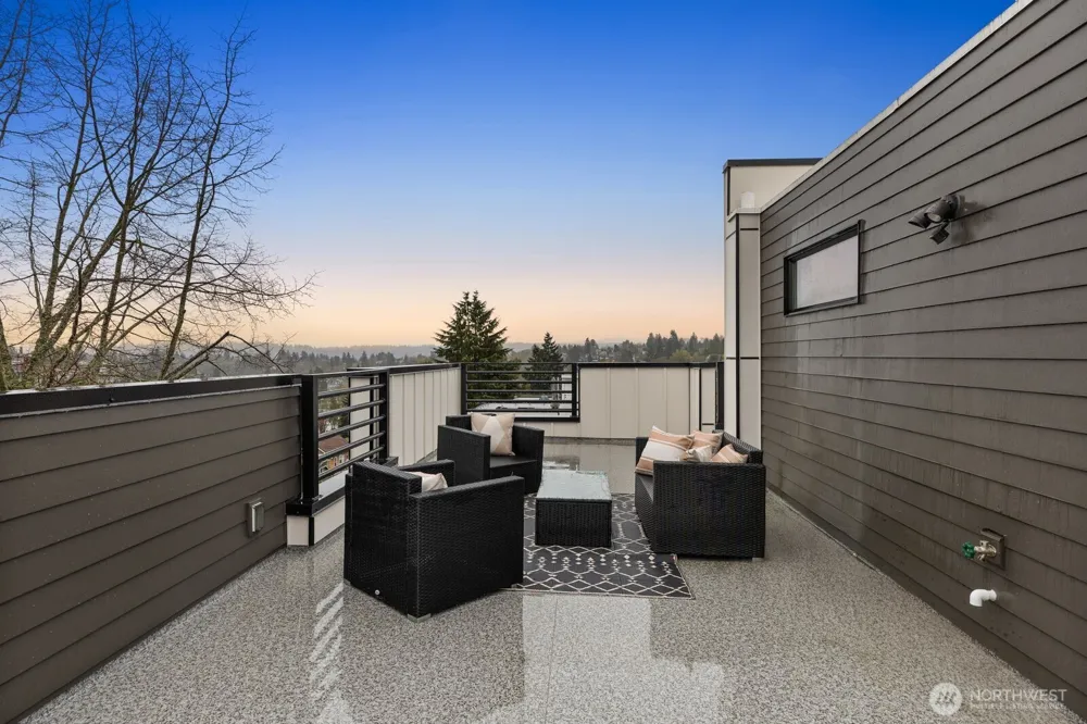 4559 34th Avenue S Seattle, WA 98118