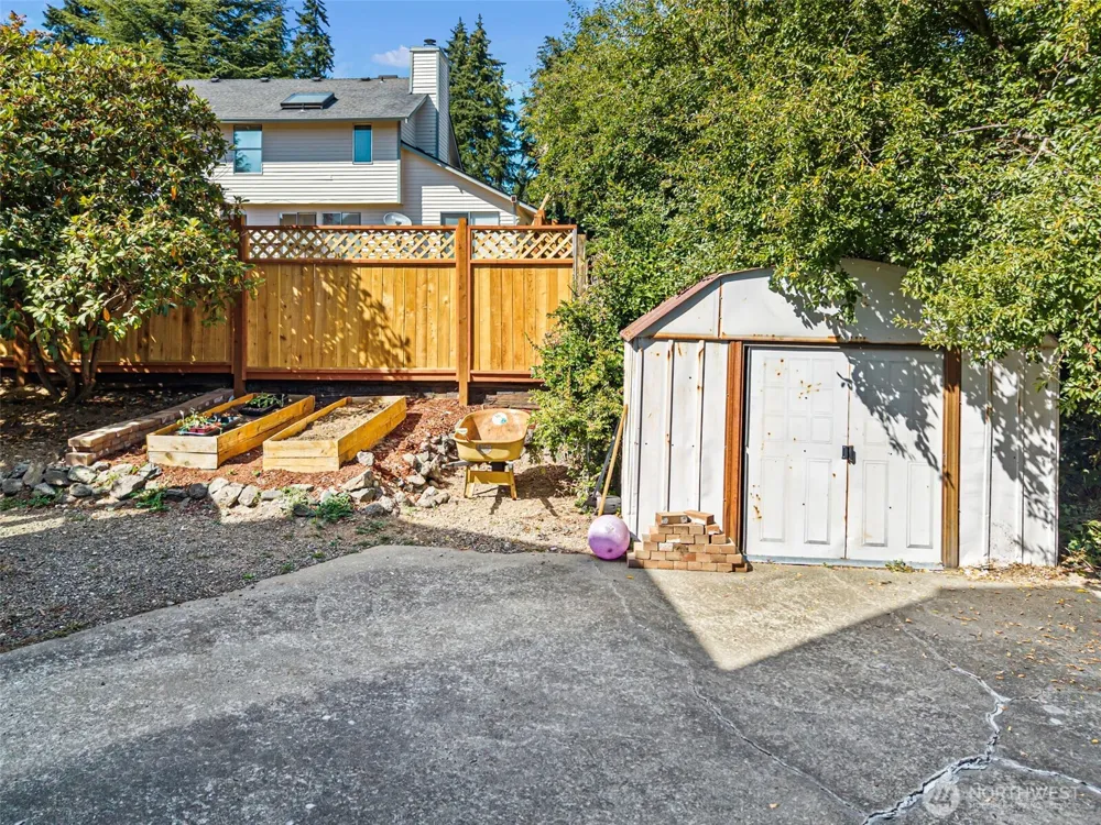 10247 Hamilton Place NW Silverdale, WA 98383