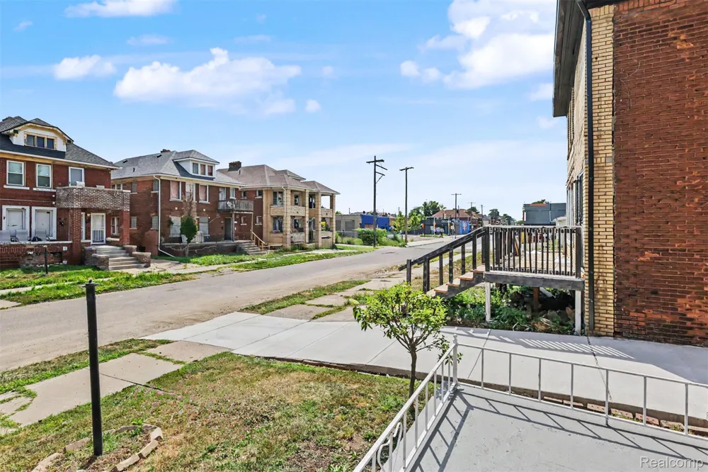 3336 Waverly Street Detroit City, MI 48238