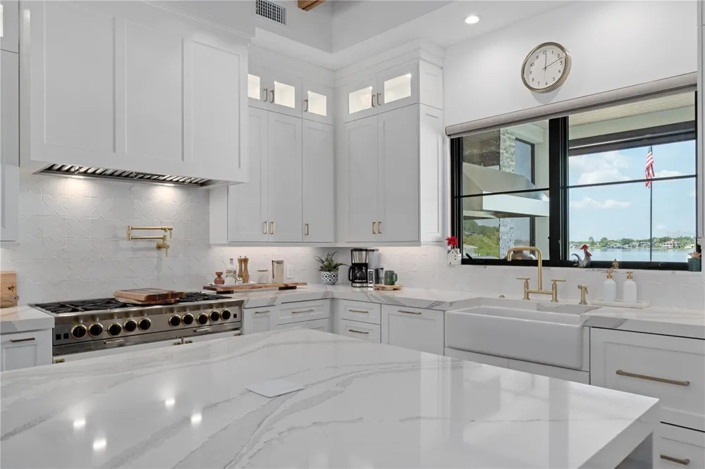 692 GLADWIN AVENUE Fern Park, FL 32730