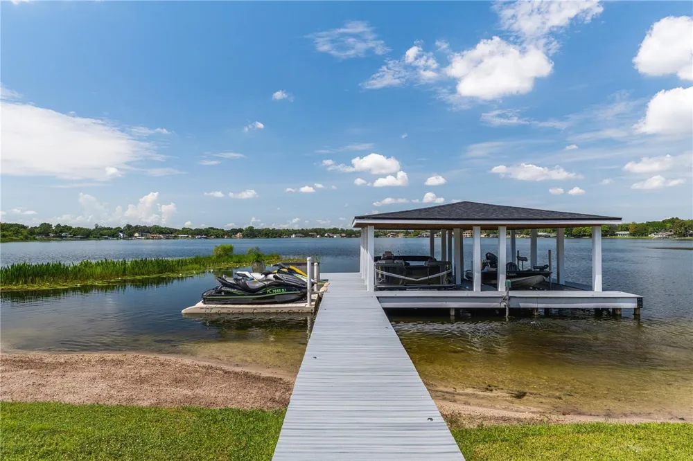 692 GLADWIN AVENUE Fern Park, FL 32730