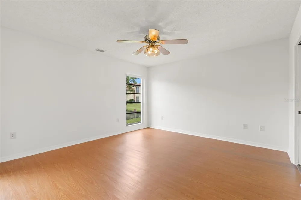 1801 E LAKE ROAD #19D Palm Harbor, FL 34685