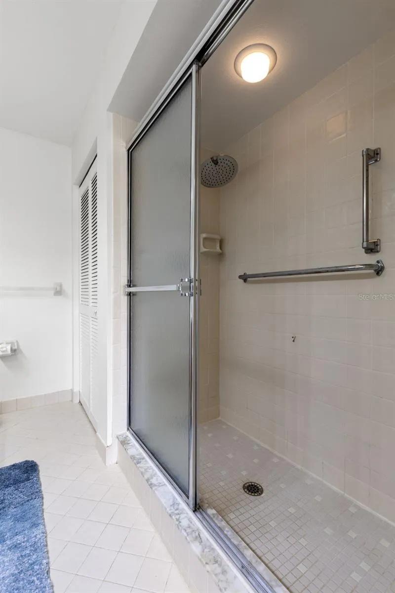 1801 E LAKE ROAD #19D Palm Harbor, FL 34685
