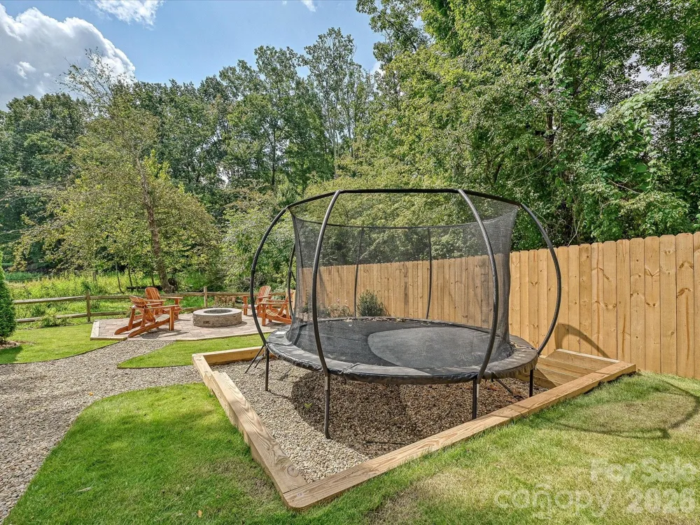 513 Paradise Circle Belmont, NC 28012