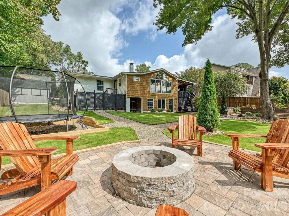 513 Paradise Circle Belmont, NC 28012