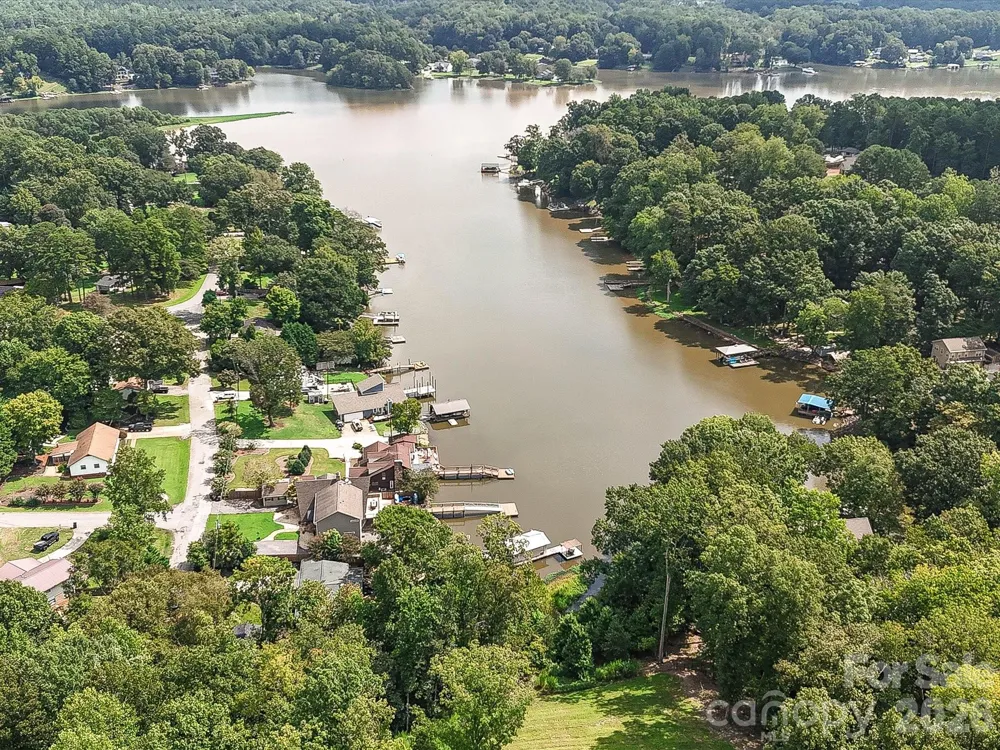 513 Paradise Circle Belmont, NC 28012