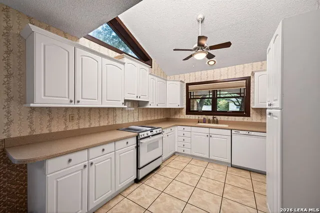 13515 Hollow View St San Antonio, TX 78232