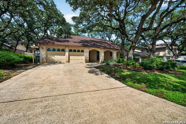 13515 Hollow View St San Antonio, TX 78232