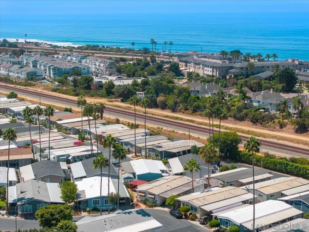 7127 Santa Barbara Carlsbad, CA 92011
