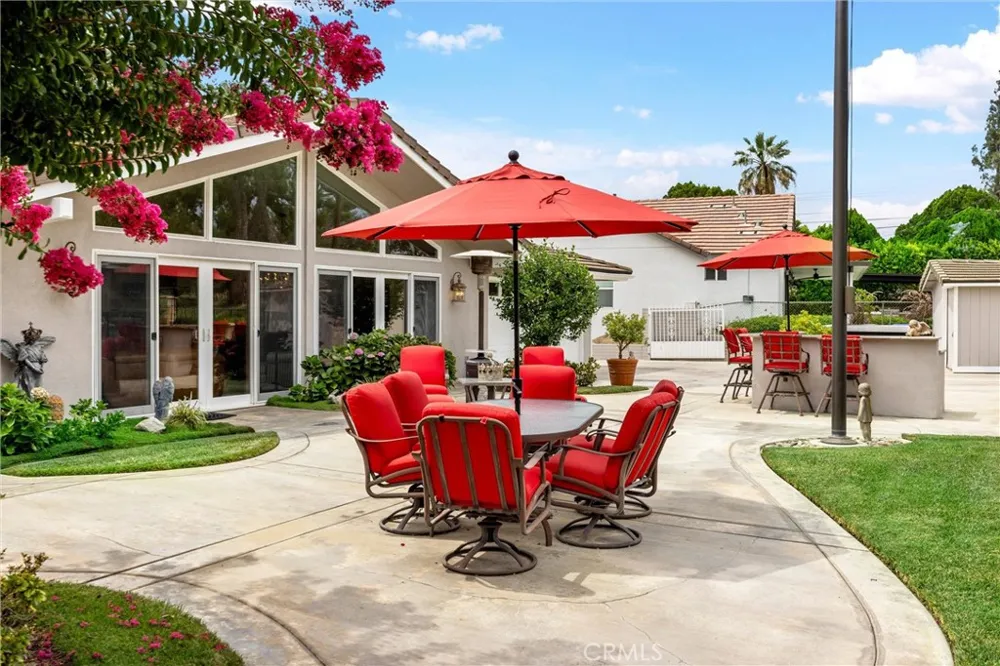 1328 Loma Sola Upland, CA 91786