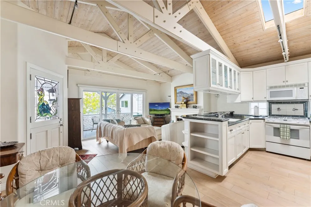 130 Topaz #1/2 Newport Beach, CA 92662