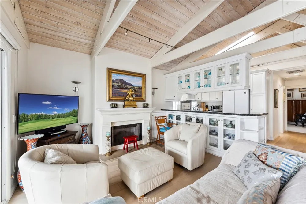 130 Topaz #1/2 Newport Beach, CA 92662