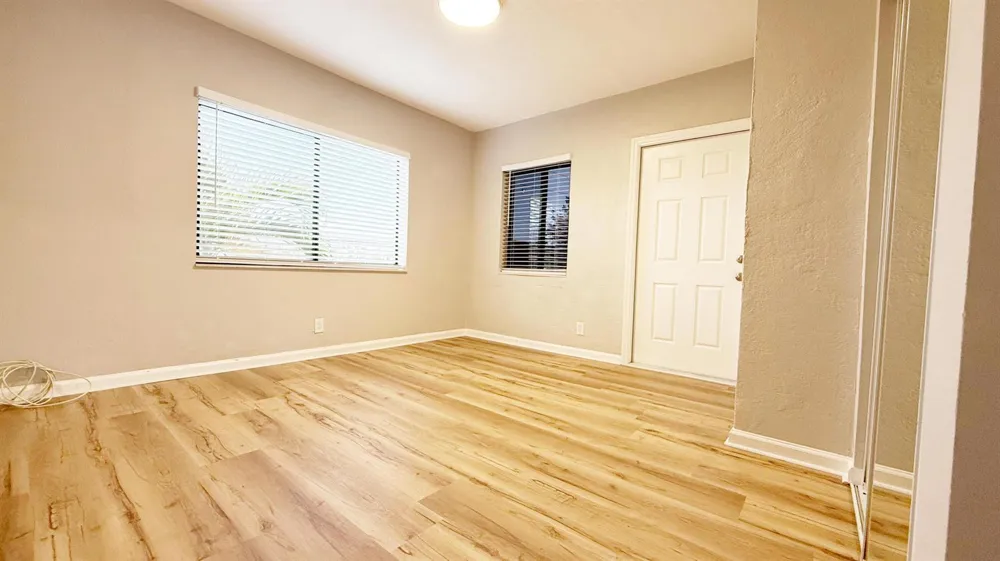 360 NW 8th Street Pompano Beach, FL 33060