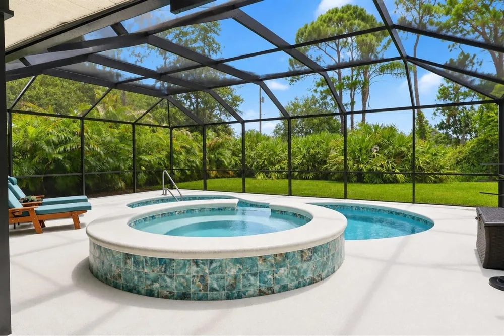 415 SE Calmoso Drive Port St. Lucie, FL 34983
