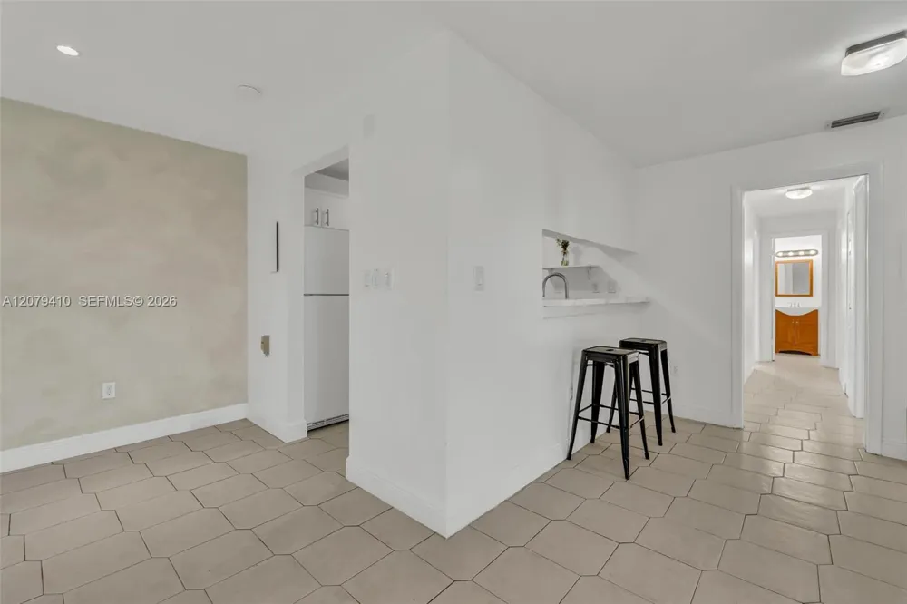15470 SW 82nd Ln #332 Miami, FL 33193