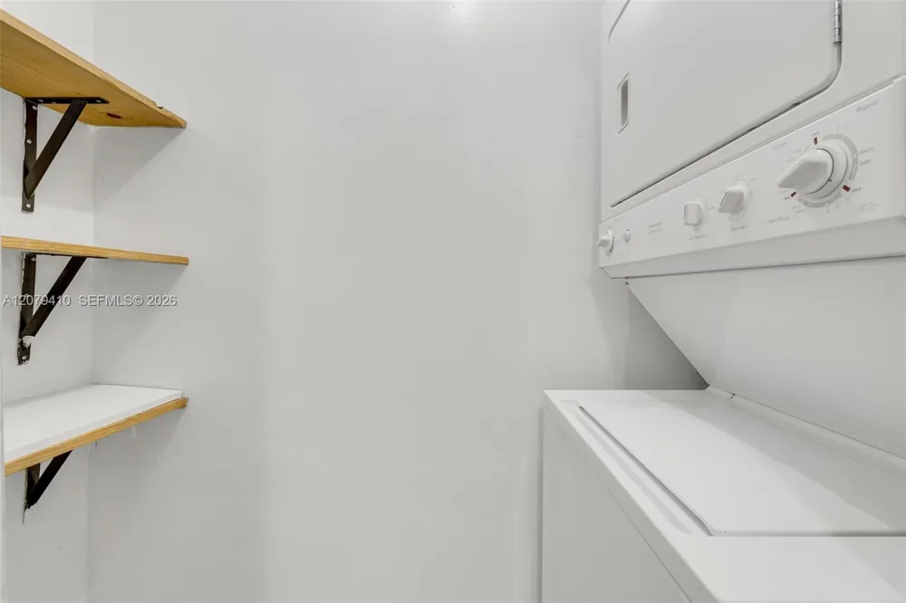 15470 SW 82nd Ln #332 Miami, FL 33193