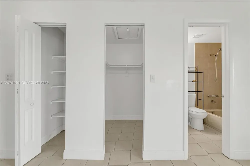 15470 SW 82nd Ln #332 Miami, FL 33193