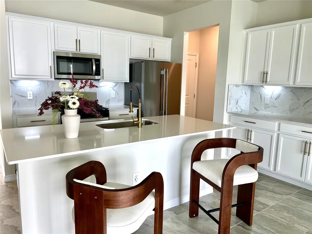 10621 BISSELL STREET Orlando, FL 32836