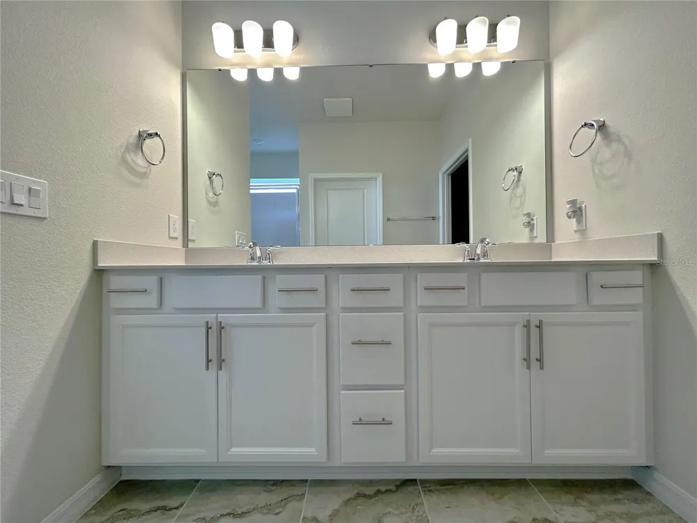 10621 BISSELL STREET Orlando, FL 32836