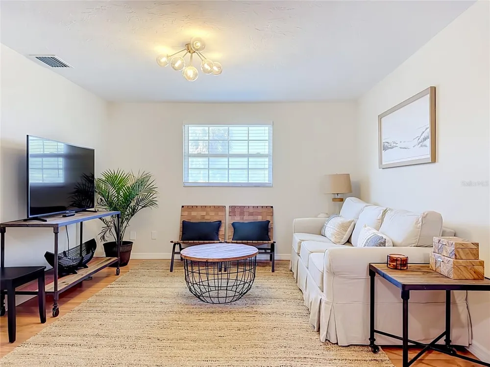 202 PEACOCK  UNIT B LANE #B Holmes Beach, FL 34217