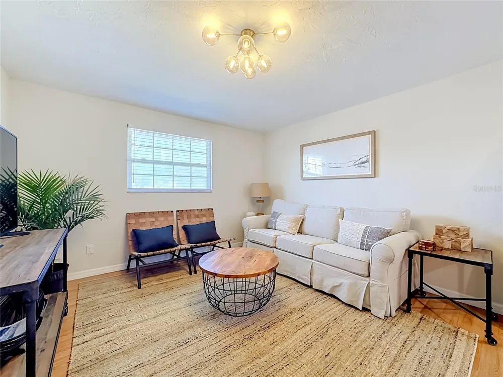 202 PEACOCK  UNIT B LANE #B Holmes Beach, FL 34217
