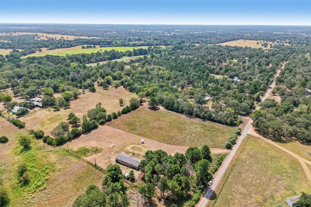 258 Pathfinders Way Smithville, TX 78957