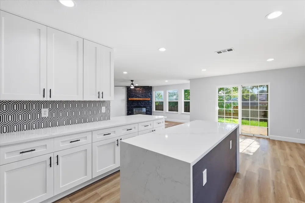 5644 Meadows Way North Richland Hills, TX 76180
