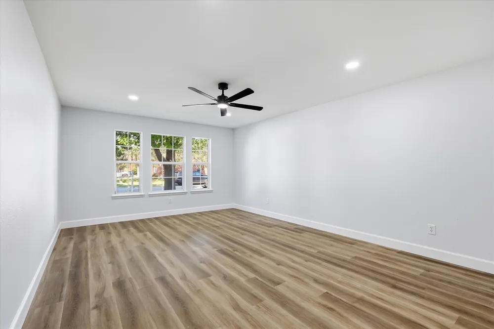 5644 Meadows Way North Richland Hills, TX 76180