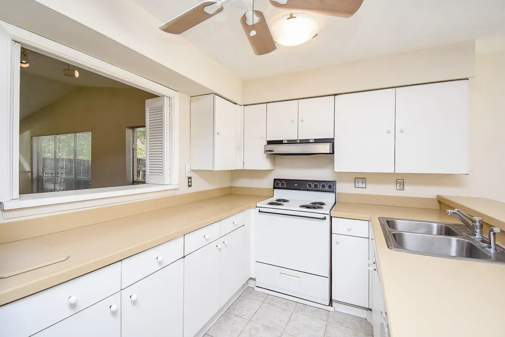 1918 Liberty Point Lane Sugar Land, TX 77478