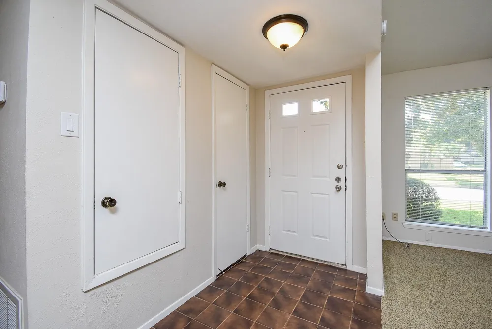 1918 Liberty Point Lane Sugar Land, TX 77478