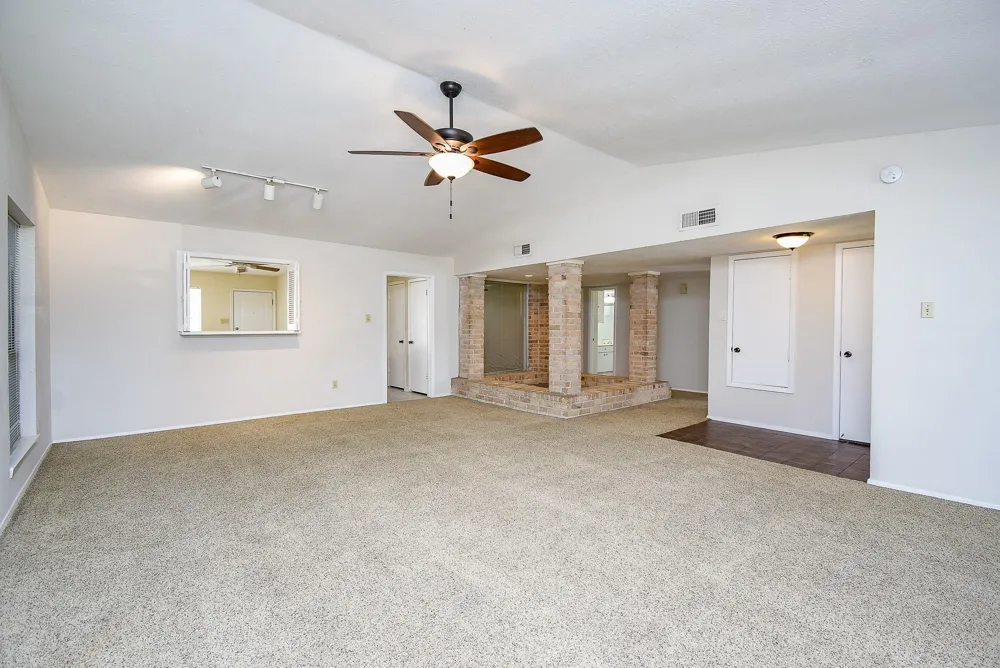 1918 Liberty Point Lane Sugar Land, TX 77478