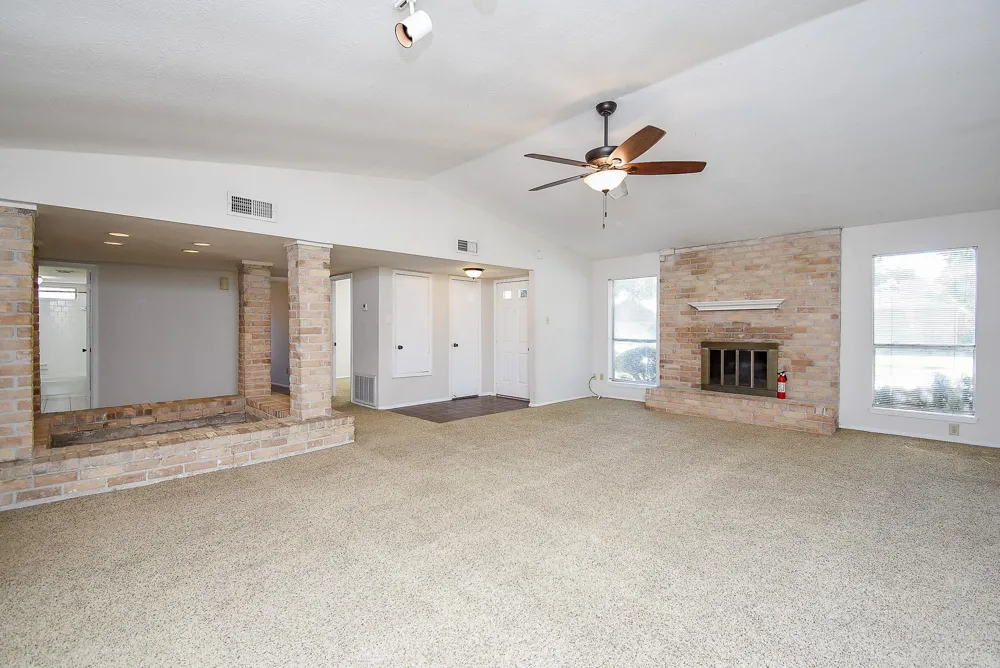 1918 Liberty Point Lane Sugar Land, TX 77478