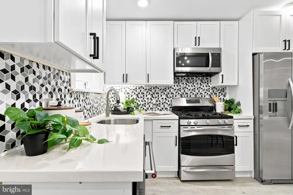 5109 BELAIR ROAD Baltimore, MD 21206