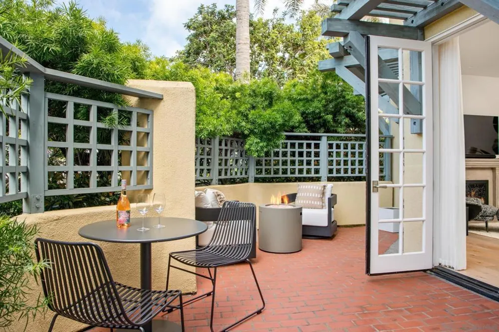 7729 Ivanhoe Avenue La Jolla, CA 92037