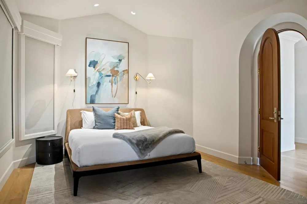 7729 Ivanhoe Avenue La Jolla, CA 92037