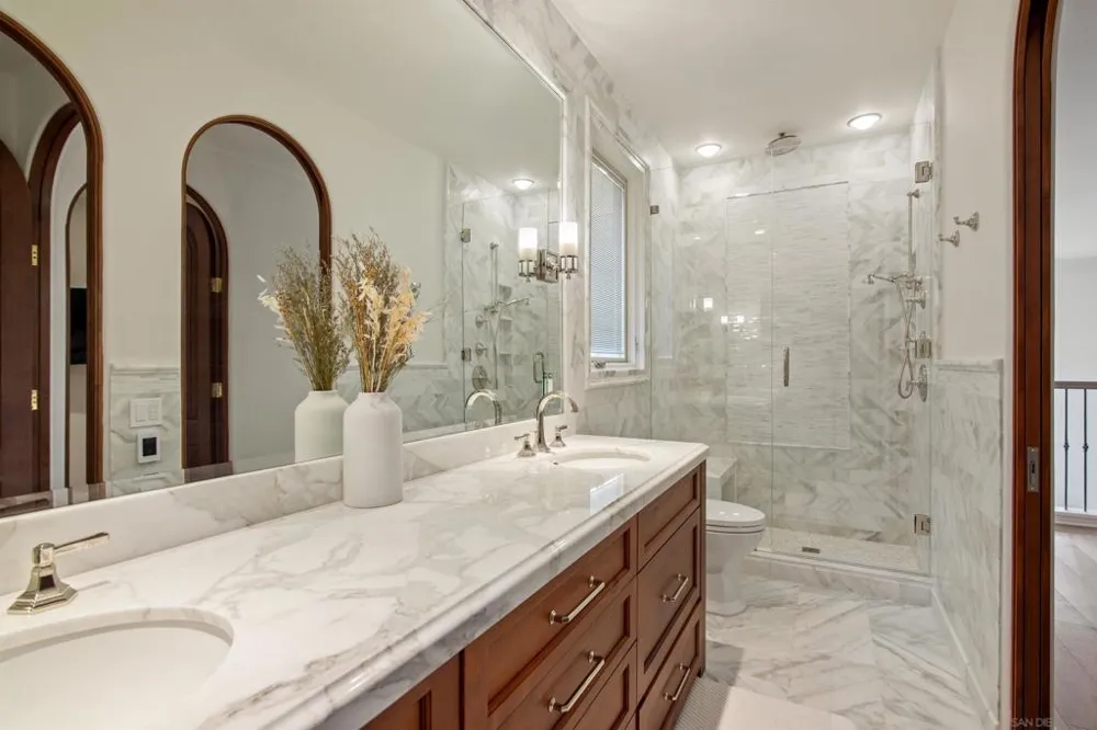7729 Ivanhoe Avenue La Jolla, CA 92037