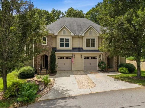 476 Licklog Ridge