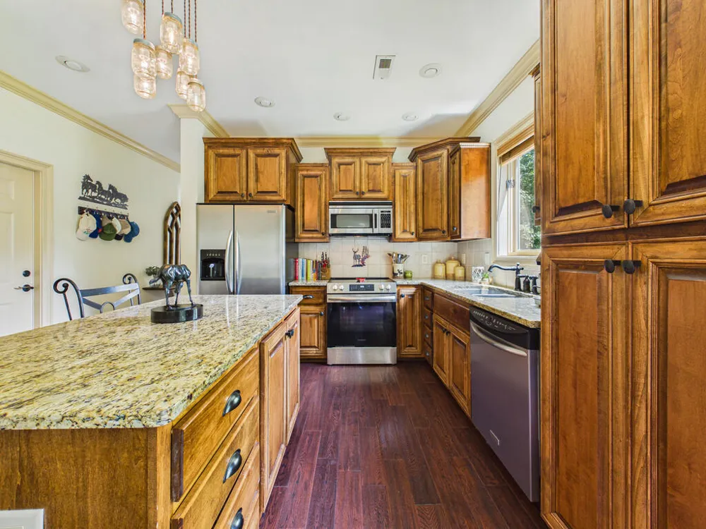 476 Licklog Ridge Hayesville, NC 28904