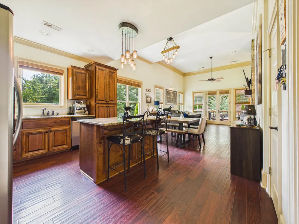 476 Licklog Ridge Hayesville, NC 28904