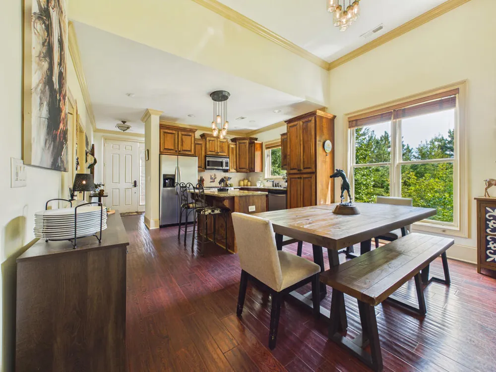 476 Licklog Ridge Hayesville, NC 28904