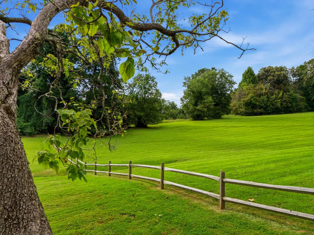 476 Licklog Ridge Hayesville, NC 28904
