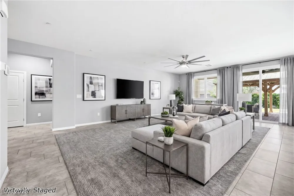 6125 Steinway Avenue Las Vegas, NV 89131